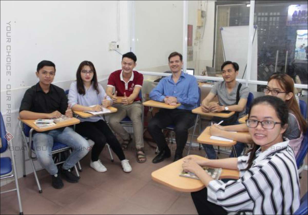 HỌC GIAO TIẾP TIẾNG ANH Ở TPHCM