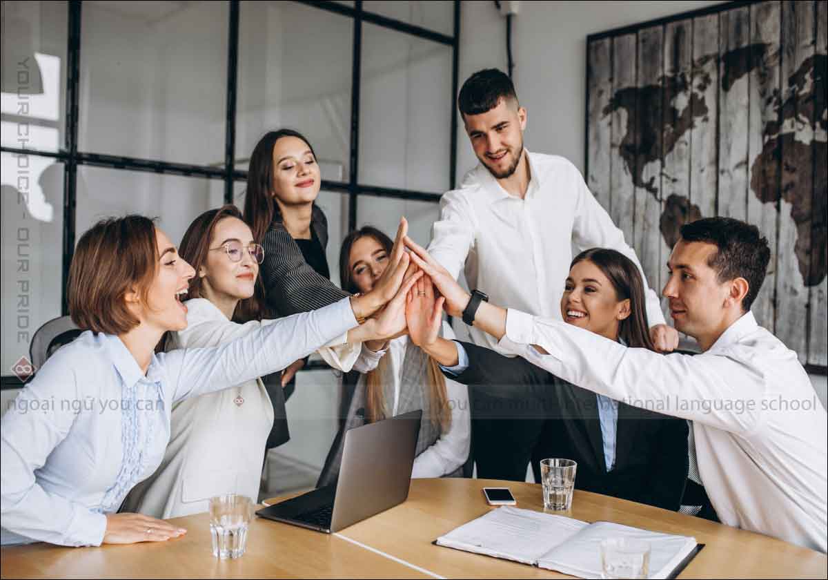 Tham gia lớp tiếng ANh cho người đingj cư tại quận 10