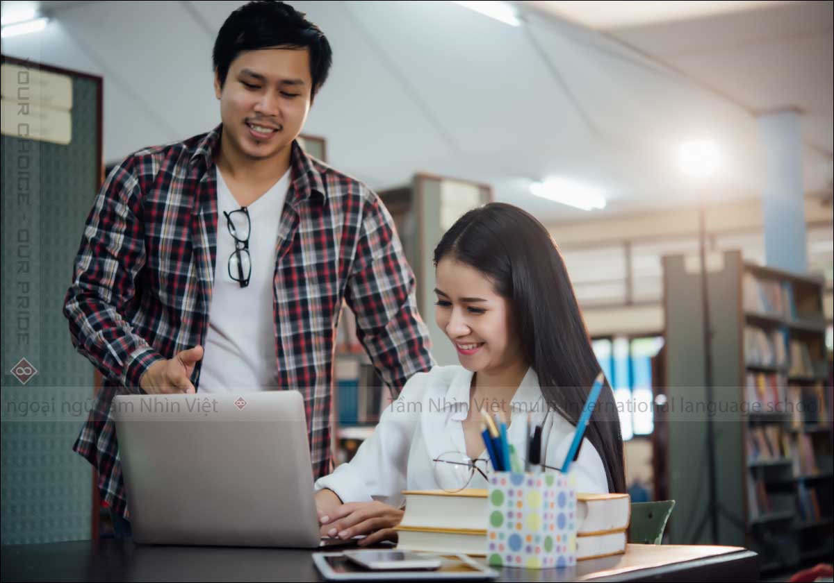 Học tiếng Tây Ban Nha tại Q10 cùng Ngoại Ngữ Tầm Nhìn Việt