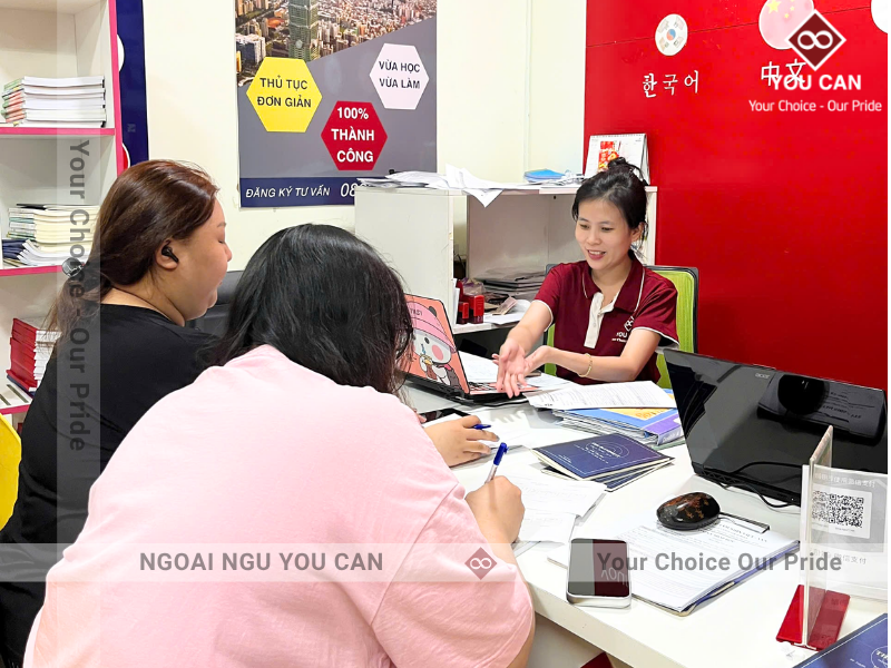 Tặng kèm giáo trình khi tham gia khóa học tại trung tâm